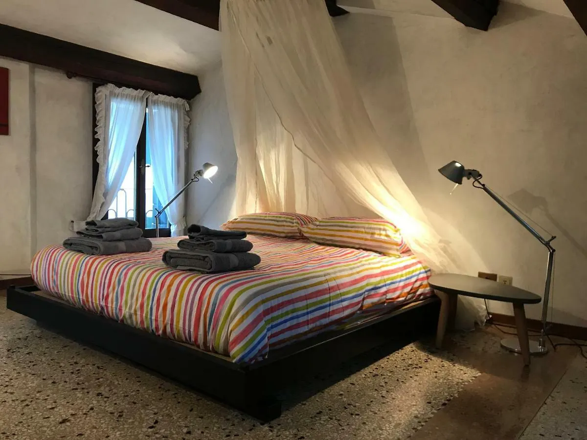 Apartment Ferienwohnung Palazzo Grassi And Accademia Bridge Superb House Venedig